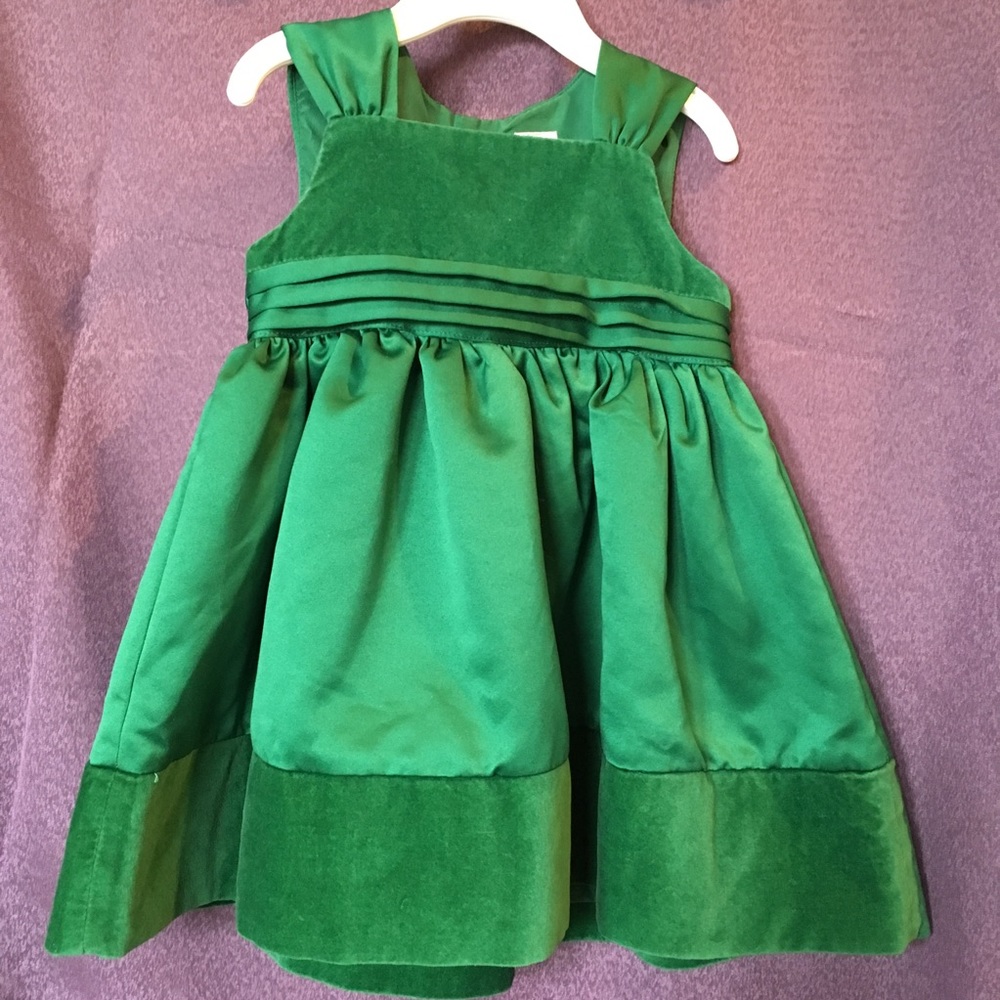 Gorgeous Emerald Green Dress